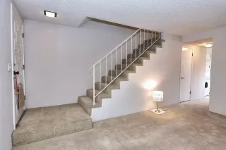 Photo #3: 225020871 Listing 