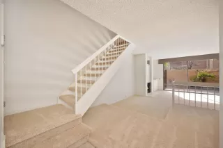 Photo #4: 225021696 Listing 