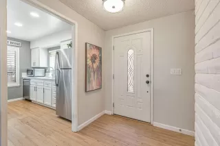 Photo #2: 225022997 Listing 