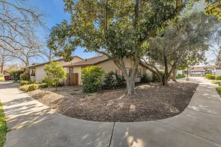 Photo #3: 225022997 Listing 