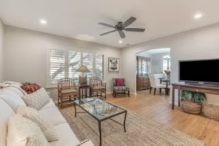 Photo #6: 225022997 Listing 