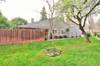 Photo #2: 225023366 Listing