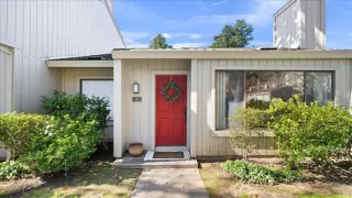 Photo #2: 225023604 Listing 