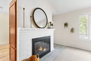 Photo #3: 225024135 Listing 