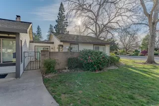 Photo #4: 225024544 Listing 