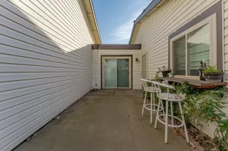 Photo #6: 225024544 Listing 