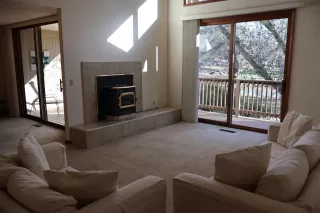 Photo #4: 225024751 Listing 