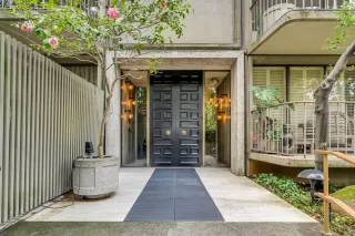 Photo #1: 225024752 Listing