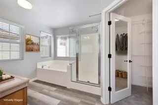 Photo #6: 225024778 Listing 