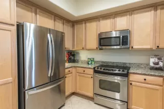 Photo #4: 225024932 Listing 