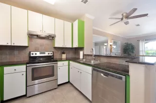 Photo #5: 225025030 Listing 