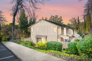 Photo #5: 225025420 Listing 