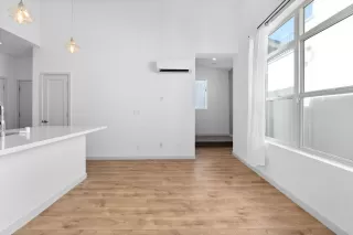 Photo #4: 225025682 Listing 