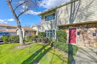 Photo #3: 225025781 Listing 