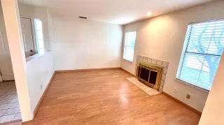 Photo #2: 225026033 Listing 