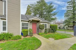Photo #1: 225026062 Listing 
