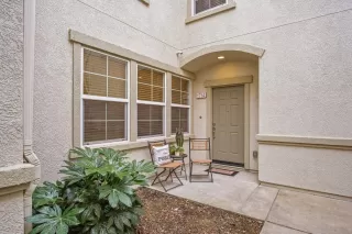 Photo #3: 225026949 Listing 