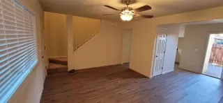 Photo #6: 225027167 Listing