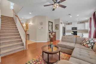 Photo #3: 225027265 Listing 