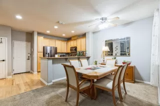 Photo #3: 225027428 Listing