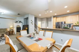 Photo #5: 225027428 Listing