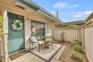 Photo #4: 225027735 Listing