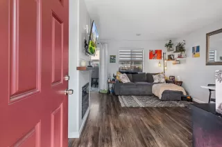 Photo #3: 225029737 Listing 