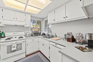 Photo #6: 225030877 Listing 