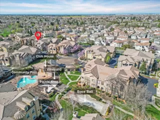 Photo #1: 225031005 Listing