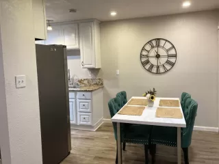 Photo #4: 225031108 Listing