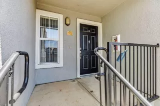 Photo #2: 225032001 Listing 