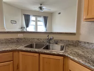 Photo #6: 225032247 Listing 