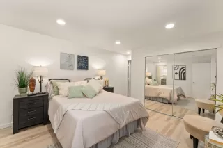 Photo #3: 225032587 Listing 