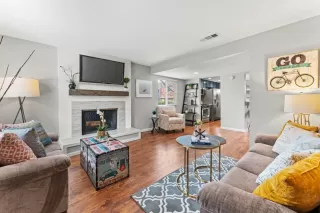 Photo #3: 225032723 Listing 