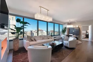 Photo #3: 225033128 Listing