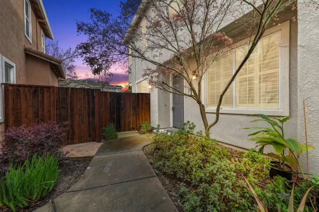 MLS: 225033272 Condo For Sale