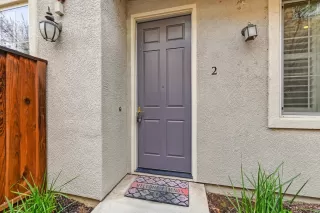 Photo #2: 225033272 Listing