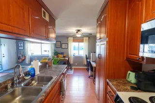 Photo #5: 225033372 Listing