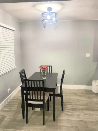 Photo #5: 225035071 Listing 