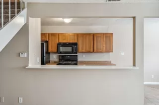 Photo #6: 225035665 Listing