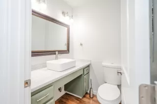 Photo #2: 225035711 Listing 