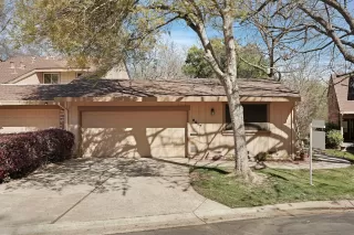 Photo #1: 225035864 Listing