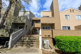 Photo #1: 225036069 Listing 