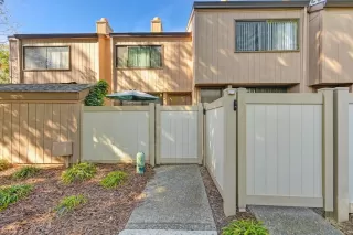 Photo #1: 225037101 Listing 