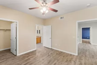 Photo #2: 225037278 Listing 