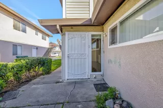 Photo #3: 225038740 Listing