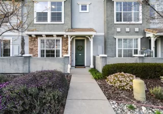 More Details about MLS # 225038972 : 6222 LONETREE BLVD