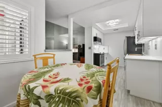 Photo #6: 225039087 Listing 