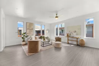 Photo #4: 225039889 Listing 