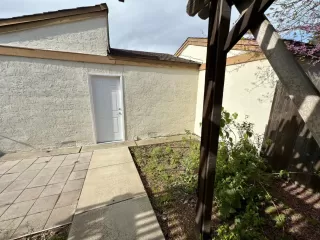 Photo #4: 225039940 Listing